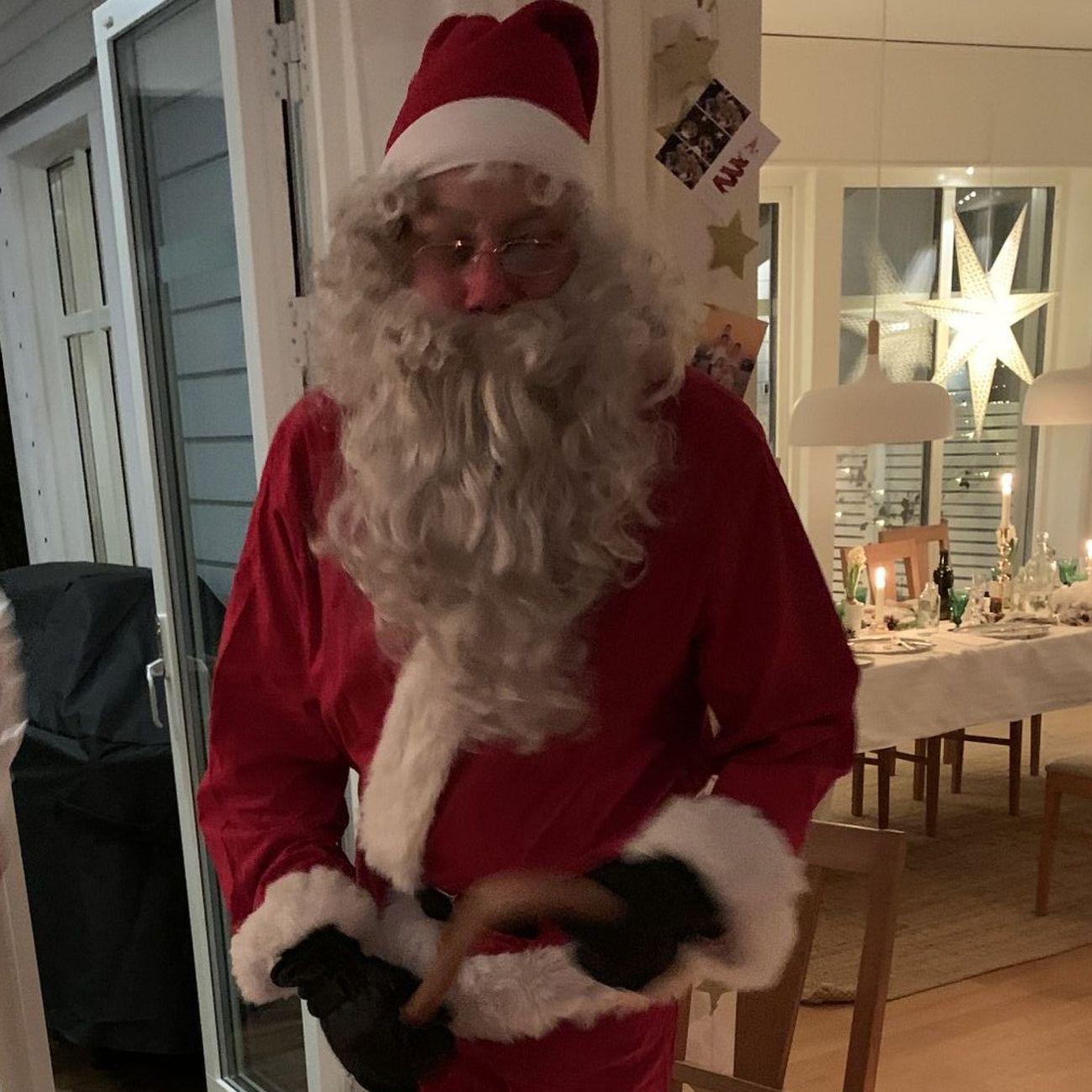 Kundbild på Tomte Perukset Grå