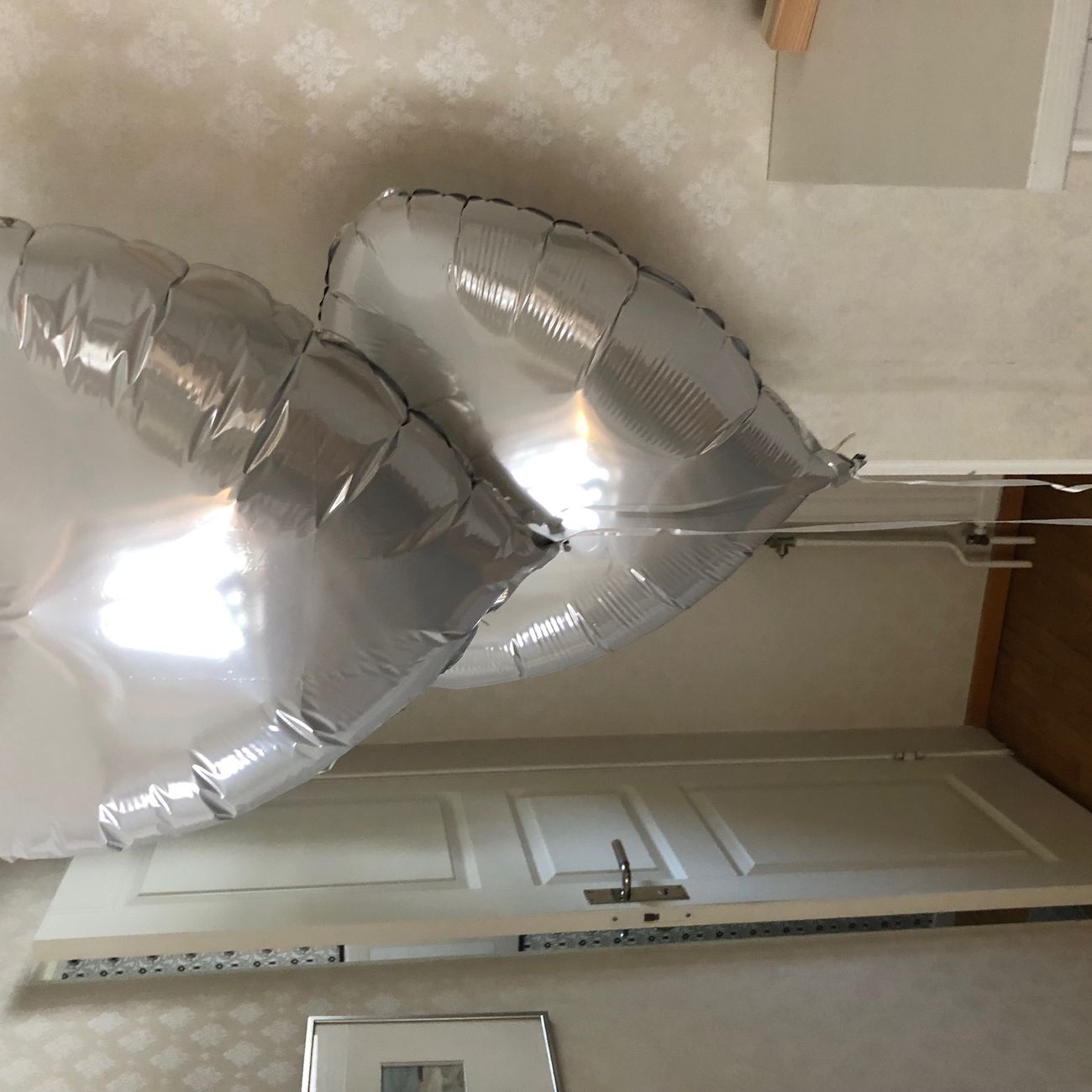 kb-folieballong-hjarta-vitt-20696-2