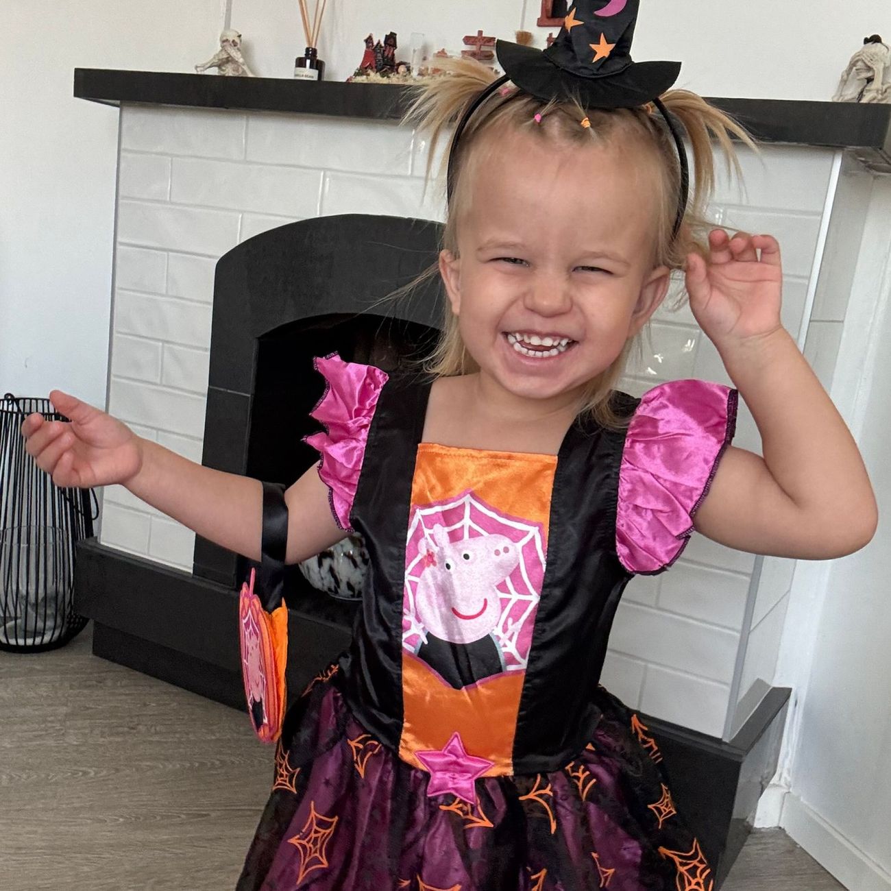 Kundebillede af Gurli Gris Halloween Kjole Børnekostume