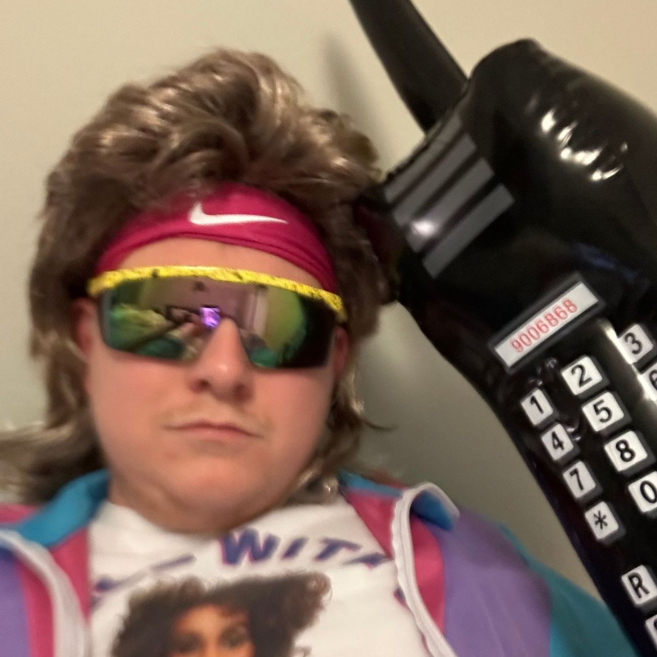 Kundbild på Hockeyfrilla 80-tals Peruk