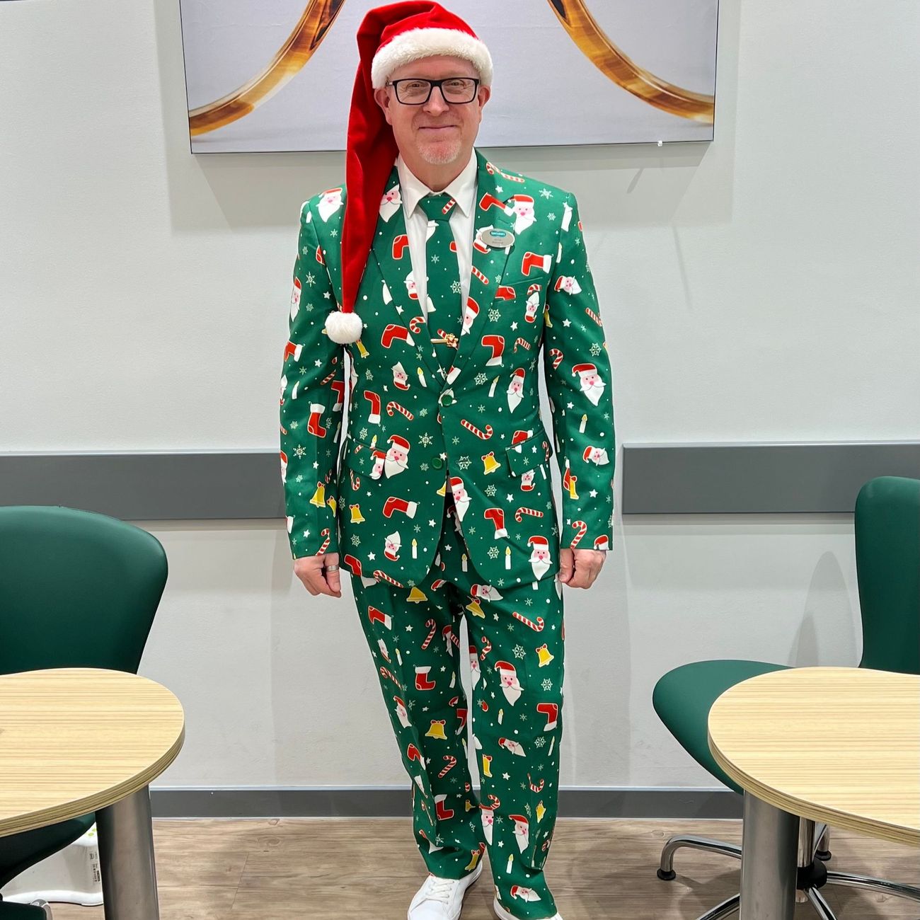 Kundbild på OppoSuits Santaboss Kostym