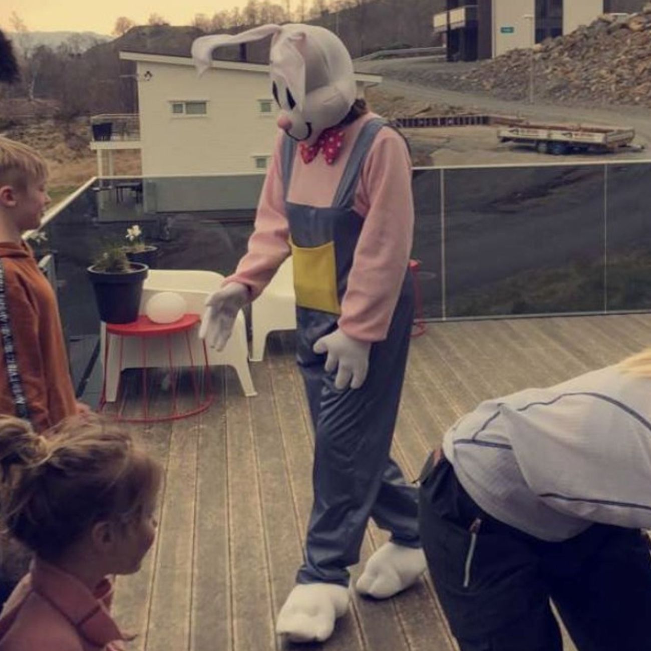 Kundbild på Påskhare Maskeraddräkt