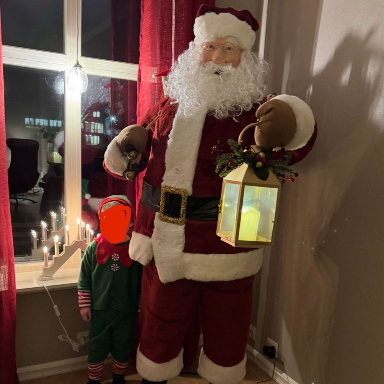 Kundbild på Tomte Deluxe Animerad Figur