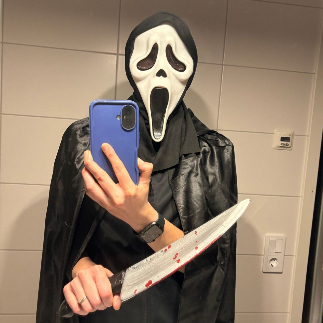 Kundbild på Scream Ghost Face Mask
