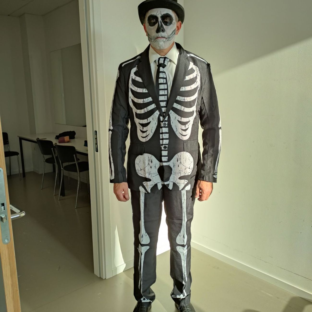 kb-suitmeister-skeleton-grunge-black-kostym-75566-5