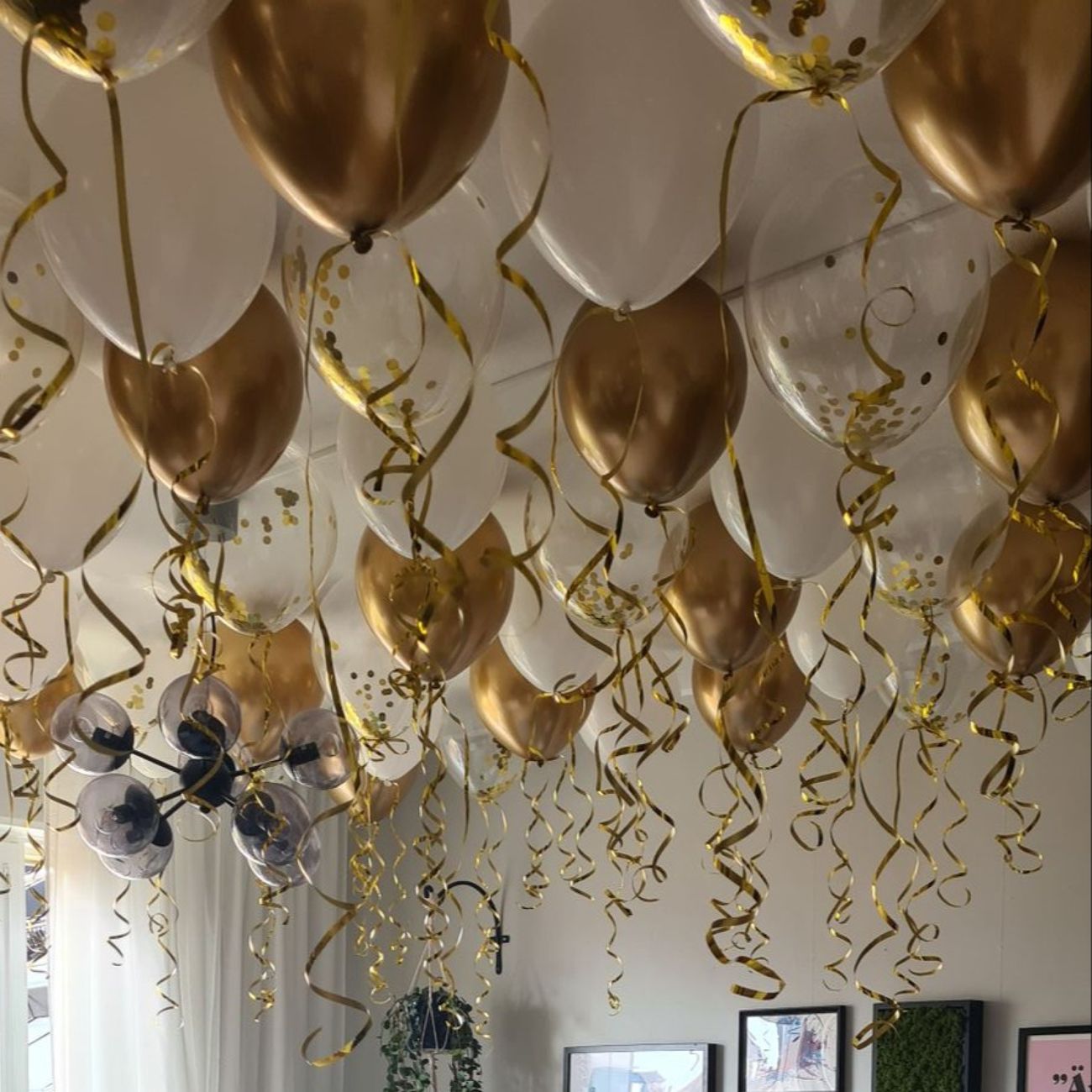 Kundbild på Takballonger Guld
