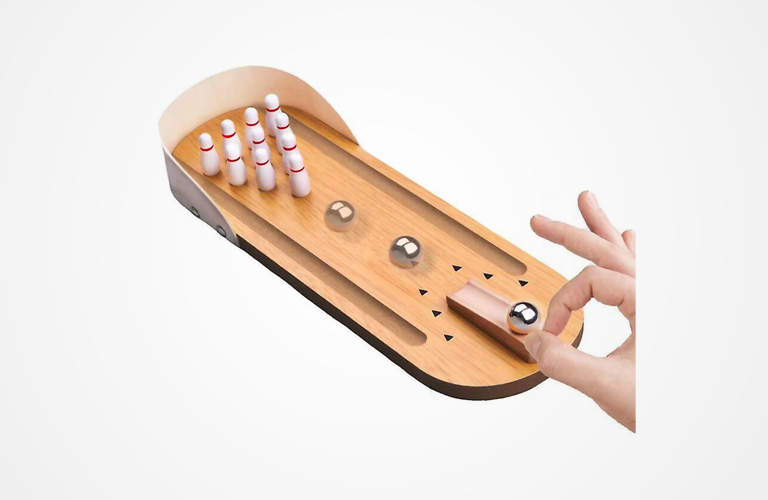 Skrivbordsbowling