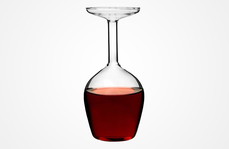 Upp-Och-Nervänt Vinglas