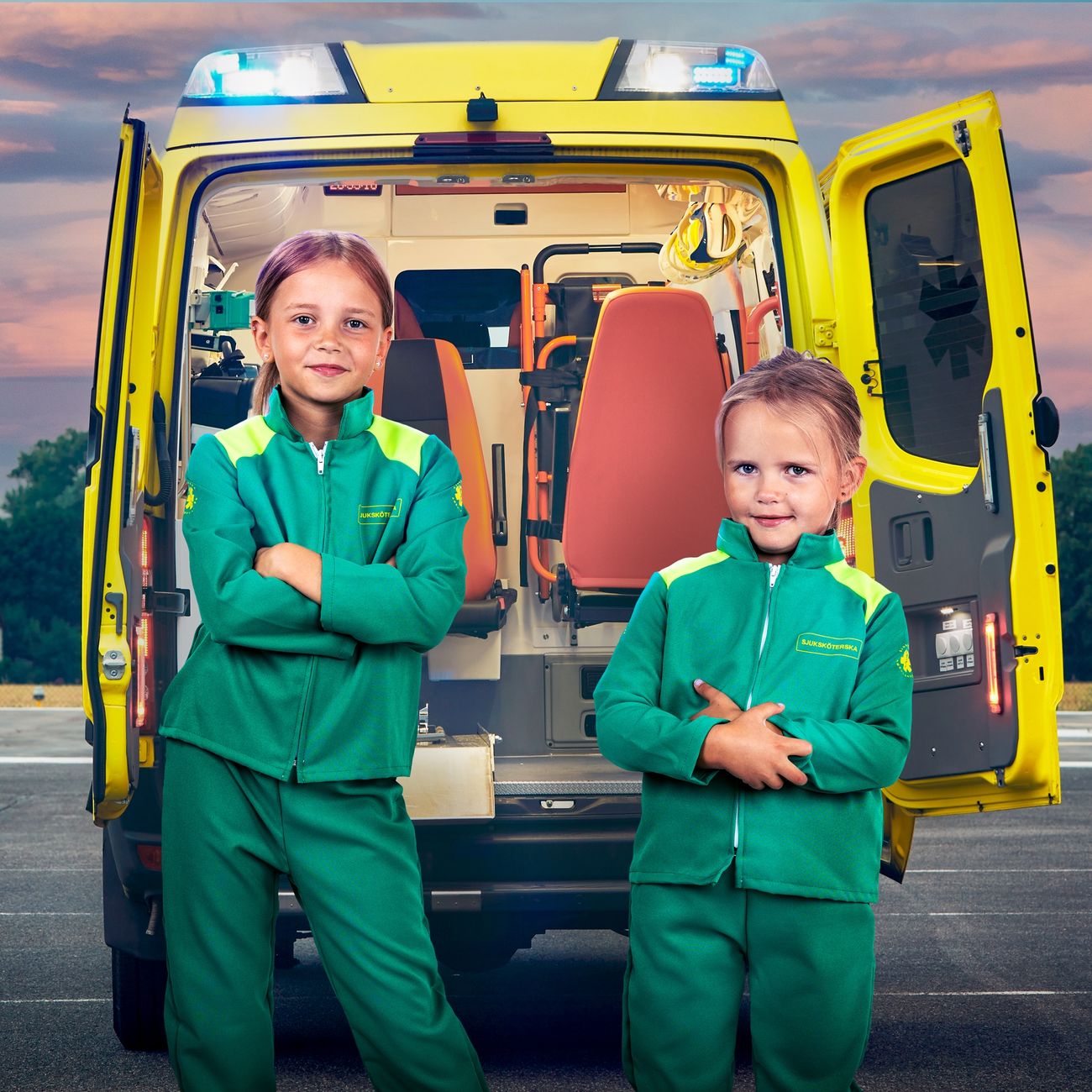 ambulanssjukskoterska-barn-maskeraddrakt-88019-4