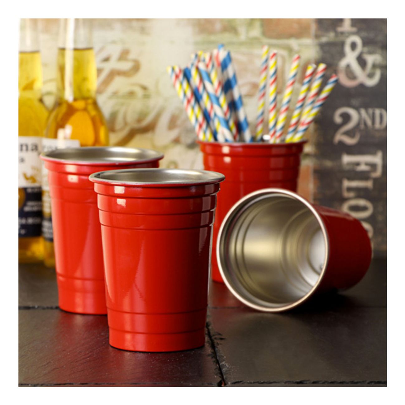 american-party-cups-i-rostfritt-2