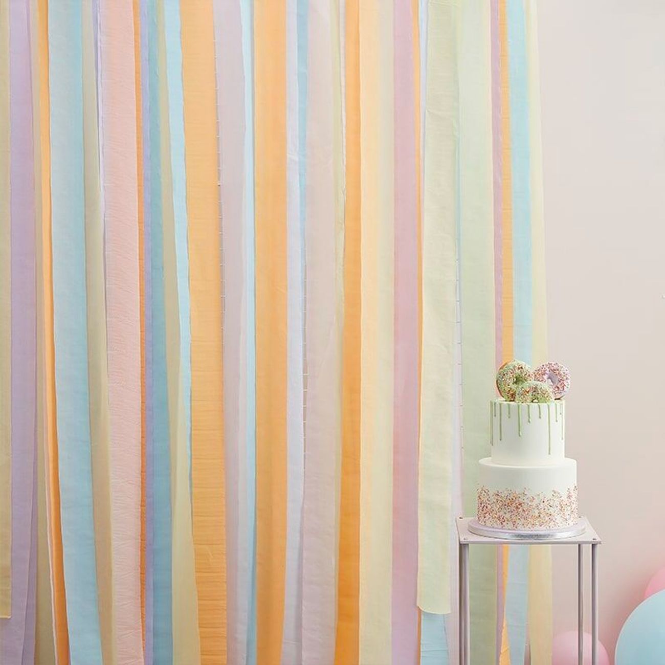 backdrop-streamers-pastell-73483-2