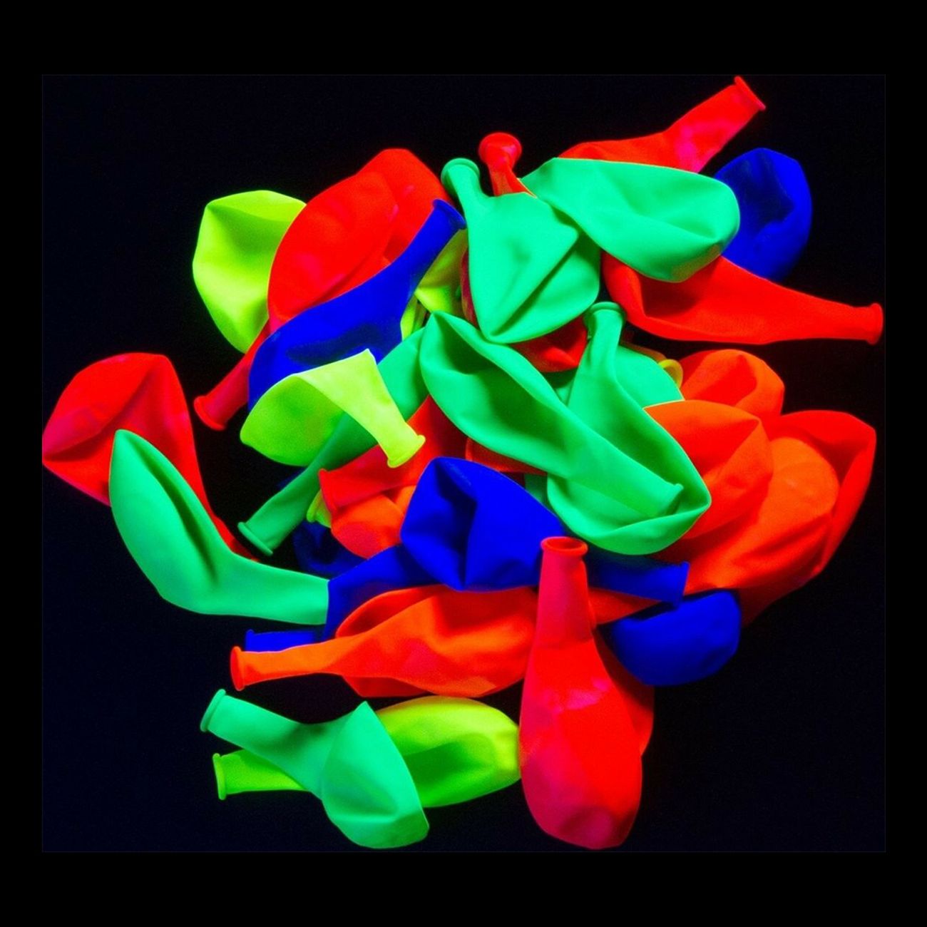 ballonger-uv-neon-2