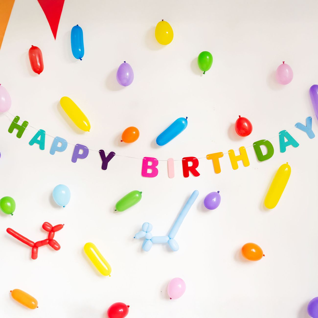 Bokstavsgirlander Happy Birthday i filt