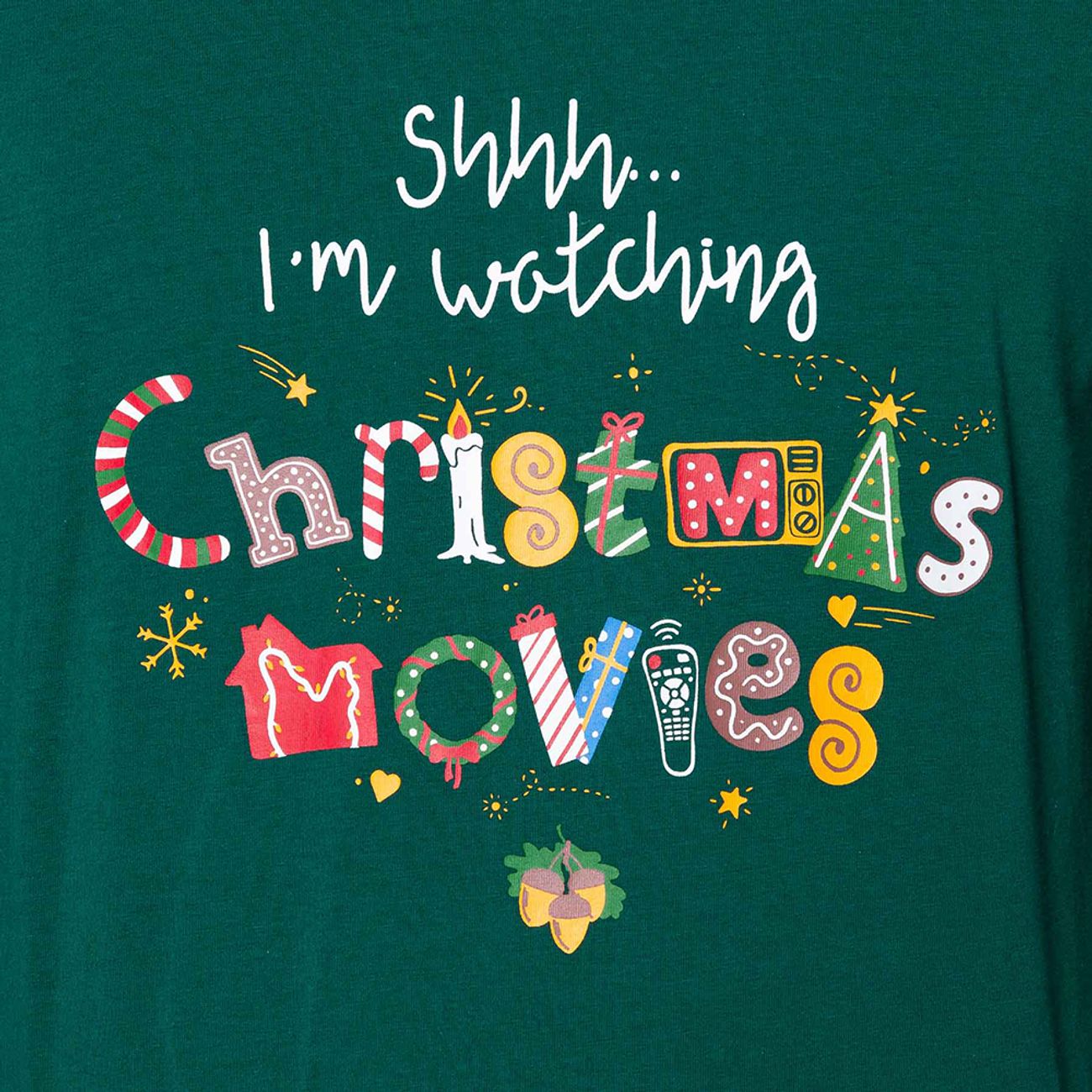 christmas-movies-julpyjamas-herr-80551-3