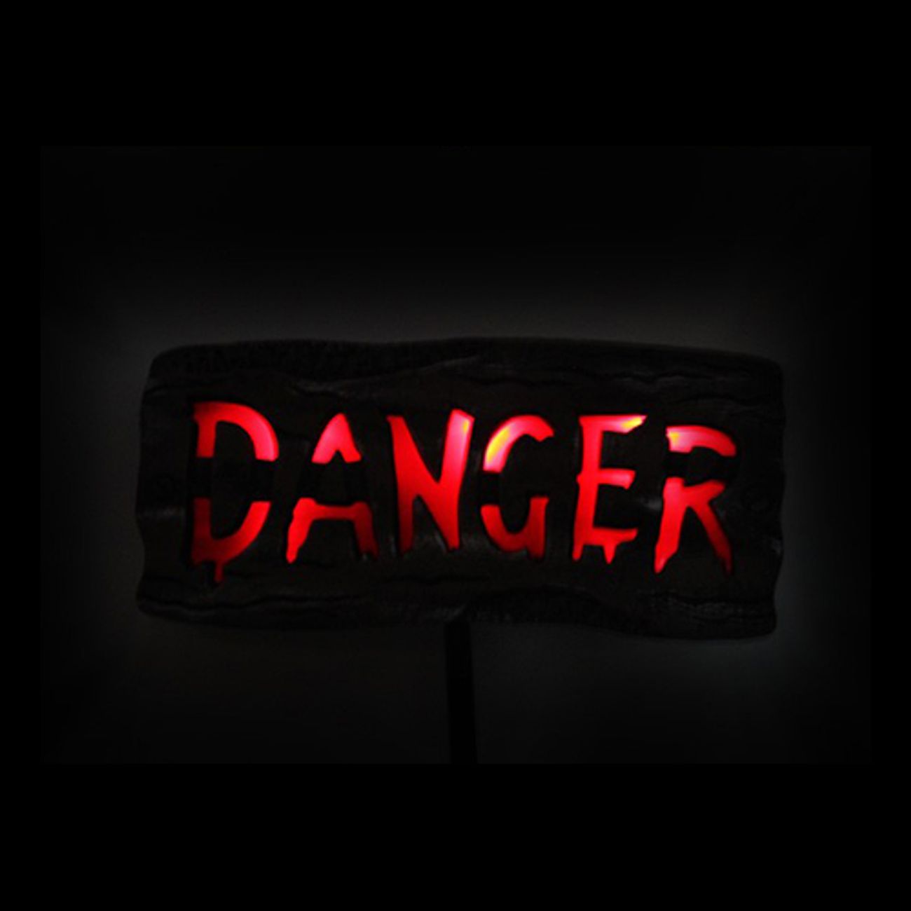 danger-sign-with-light-2