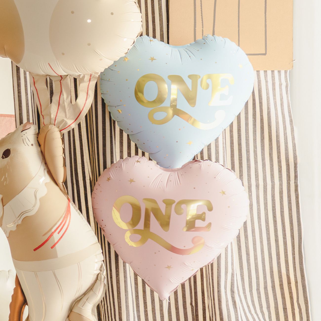 Folieballong One Ljusblå