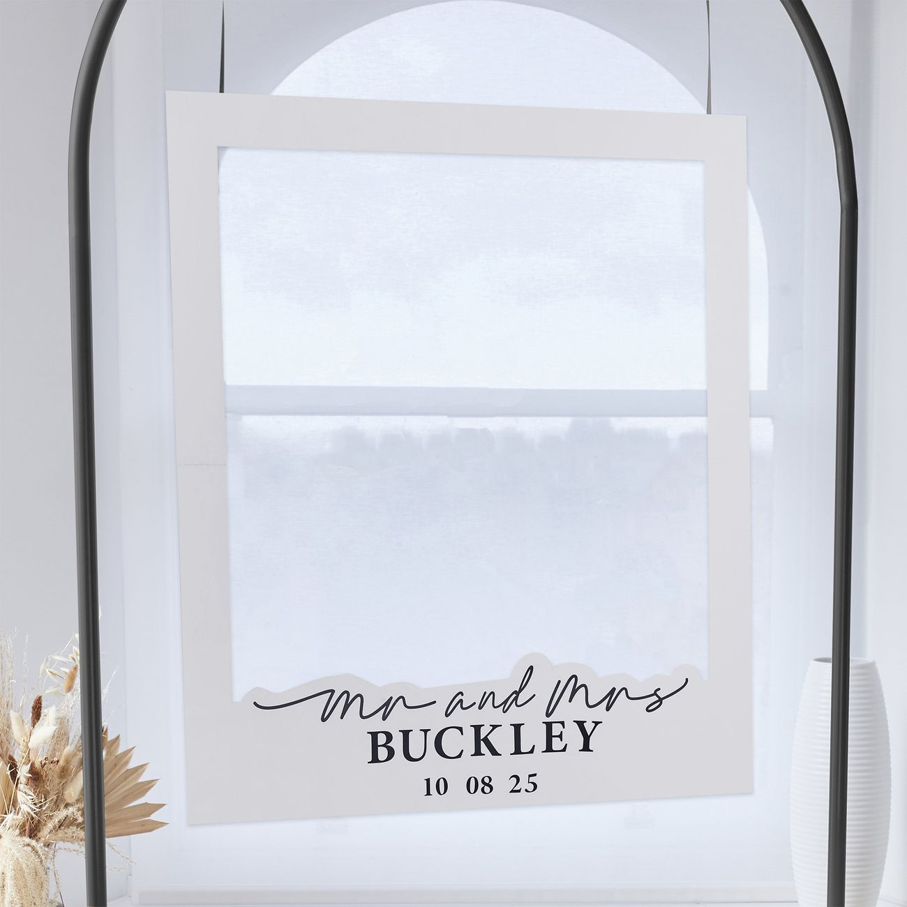 fotoram-mr-and-mrs-med-bokstaver-svartvit-107829-3