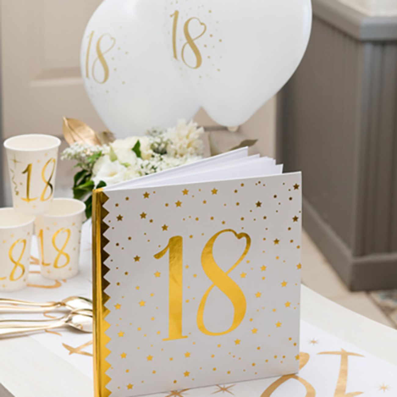 Gästbok 18 Vit/Guld