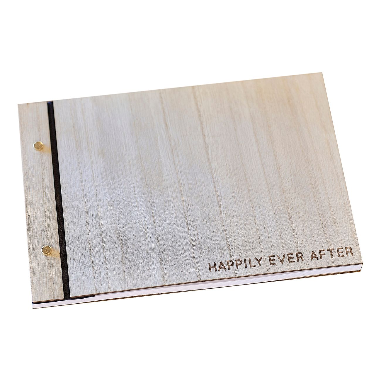 gastbok-i-tra-happily-ever-after-101792-1