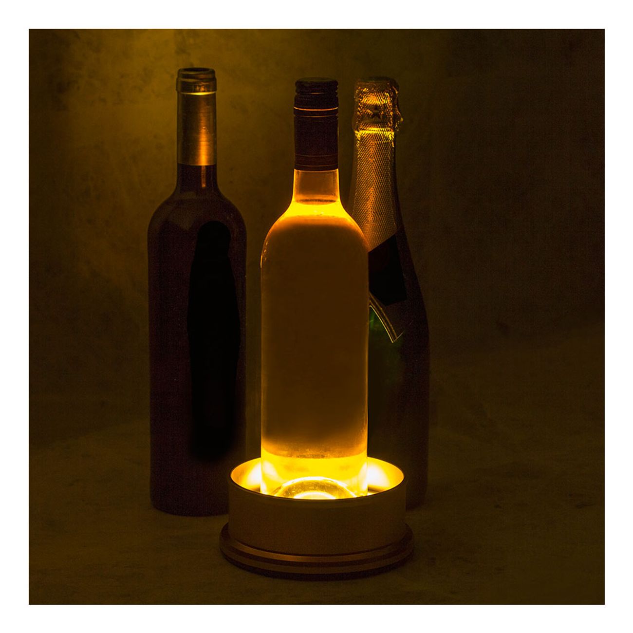 illuminating-bottle-coaster-3