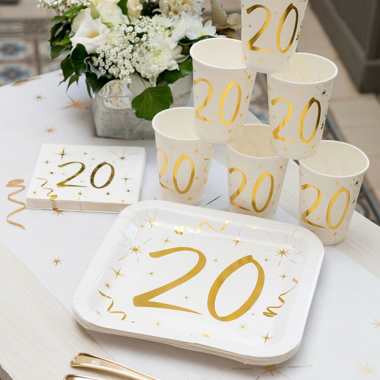 Kahvilautasliinat 20 Kulta