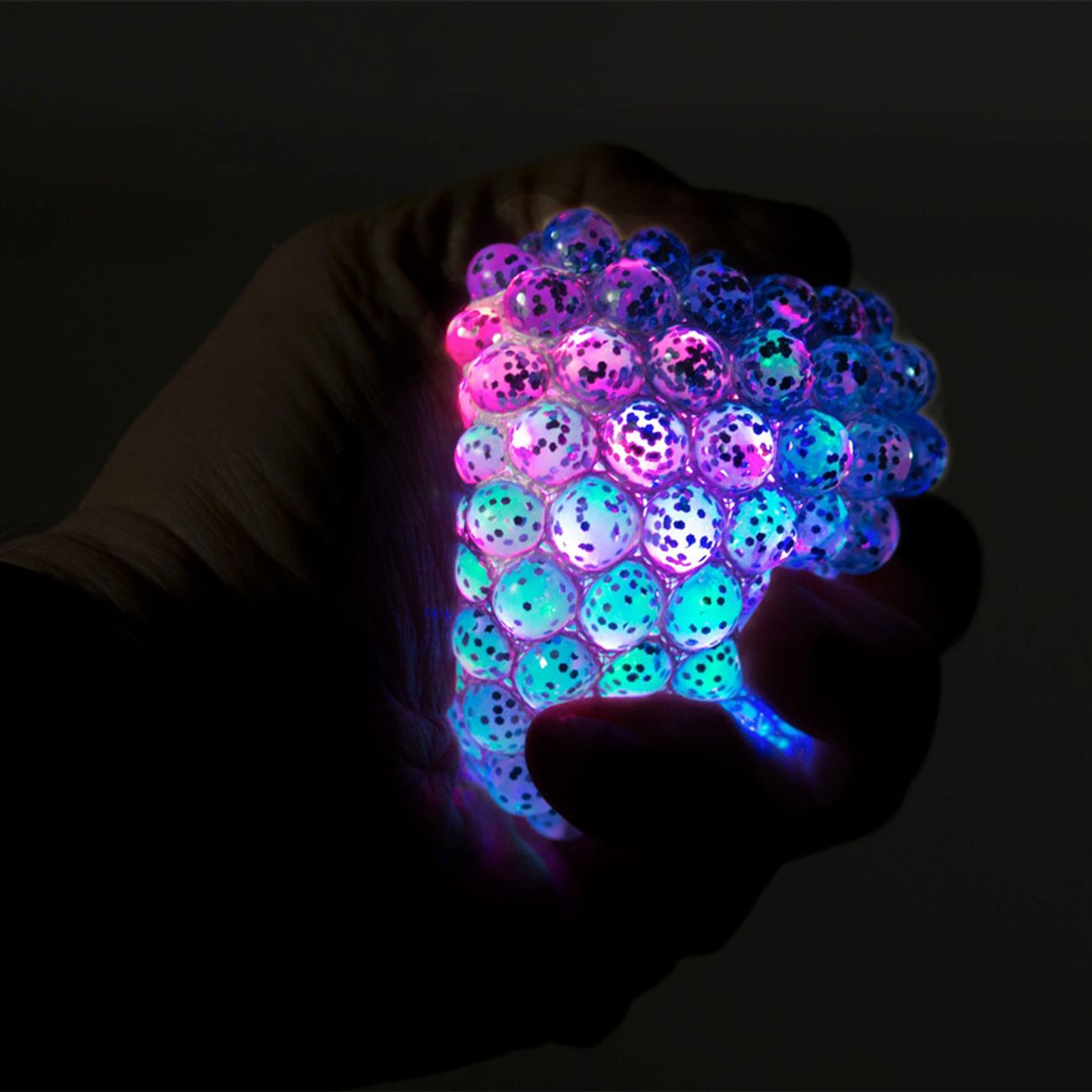 lysande-squishy-stressboll-2