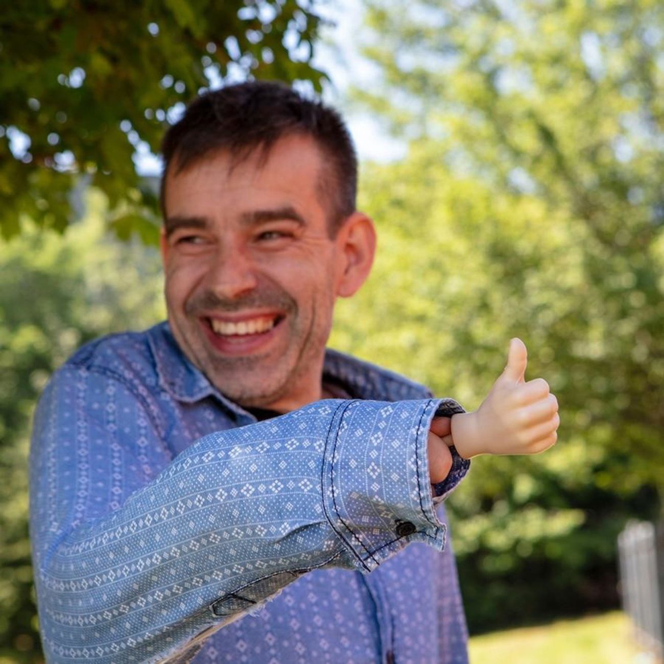 Minihänder på Pinne