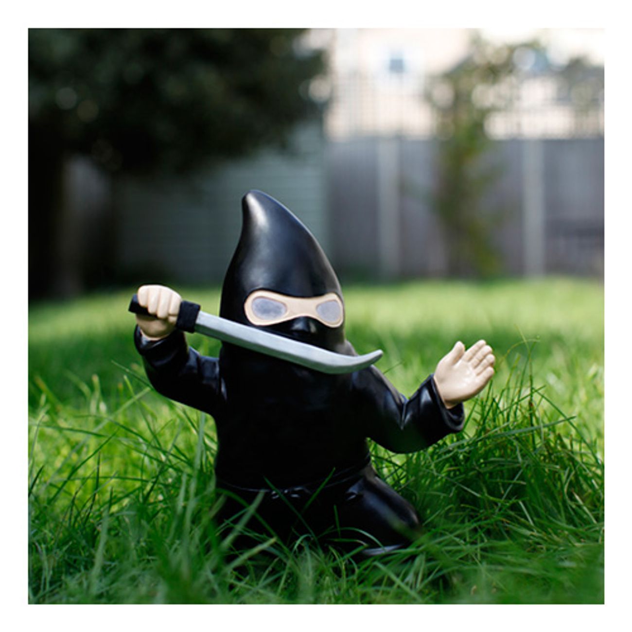 ninja-tradgardstomte-3