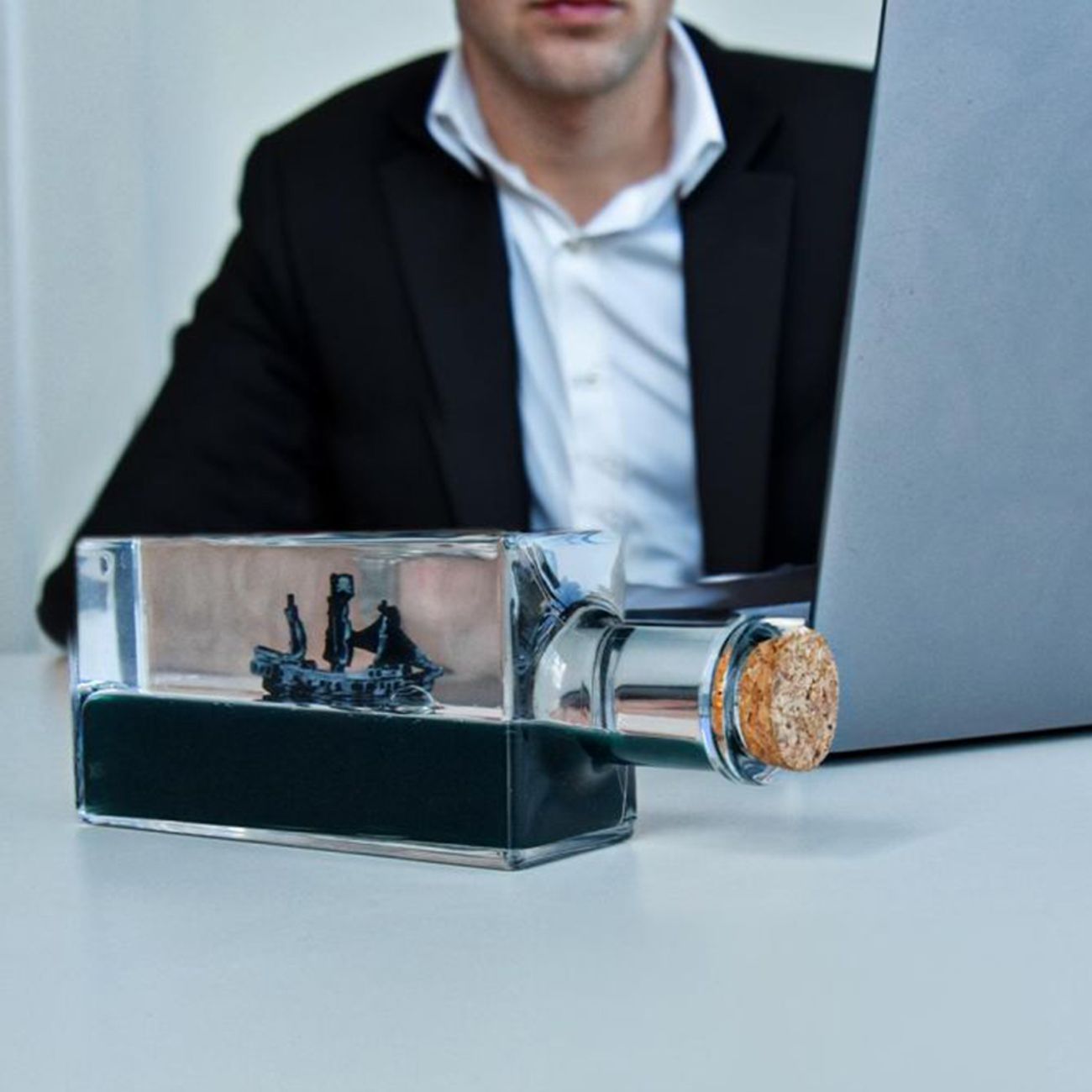 Osänkbart Piratskepp