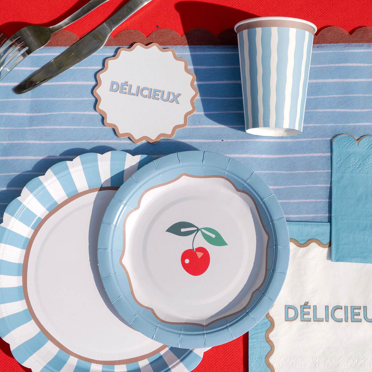 Pappersassietter Körsbär