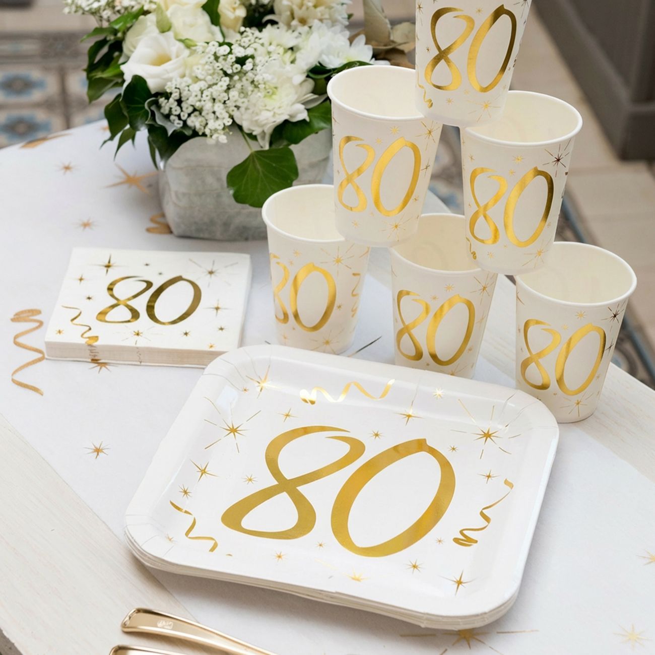 Pappersmuggar 80 Guld/Vit