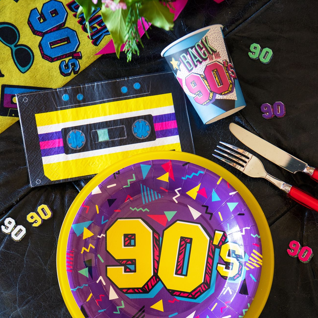 pappersmuggar-90s-party-96812-2