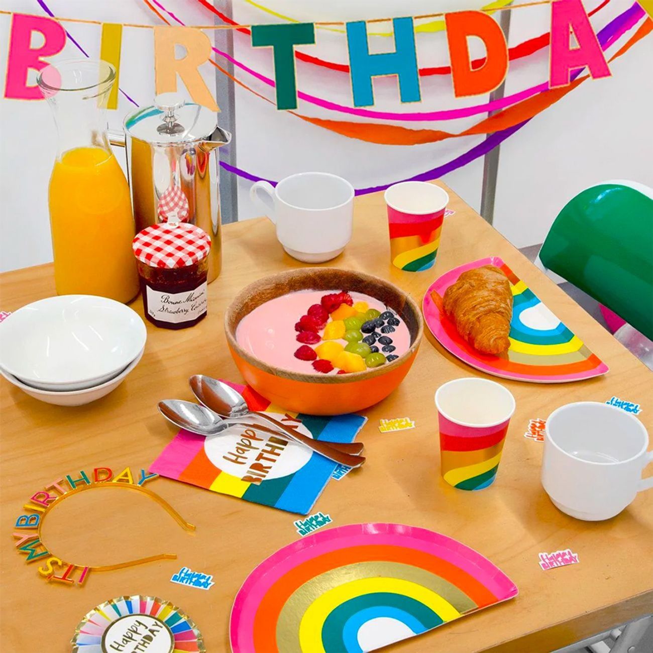 Pahvimukit Rainbow Happy Birthday