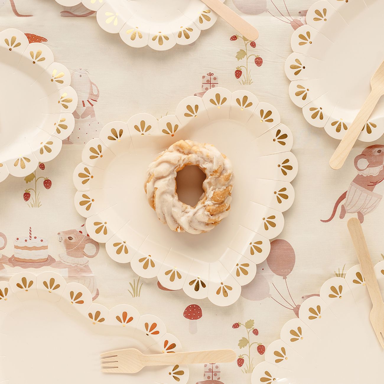 Papperstallrikar Hjärta