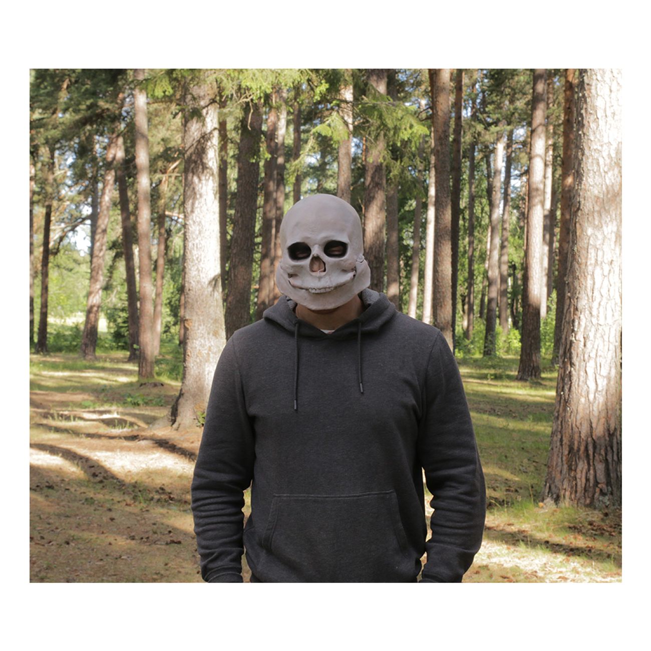 skull-greyland-film-mask-2