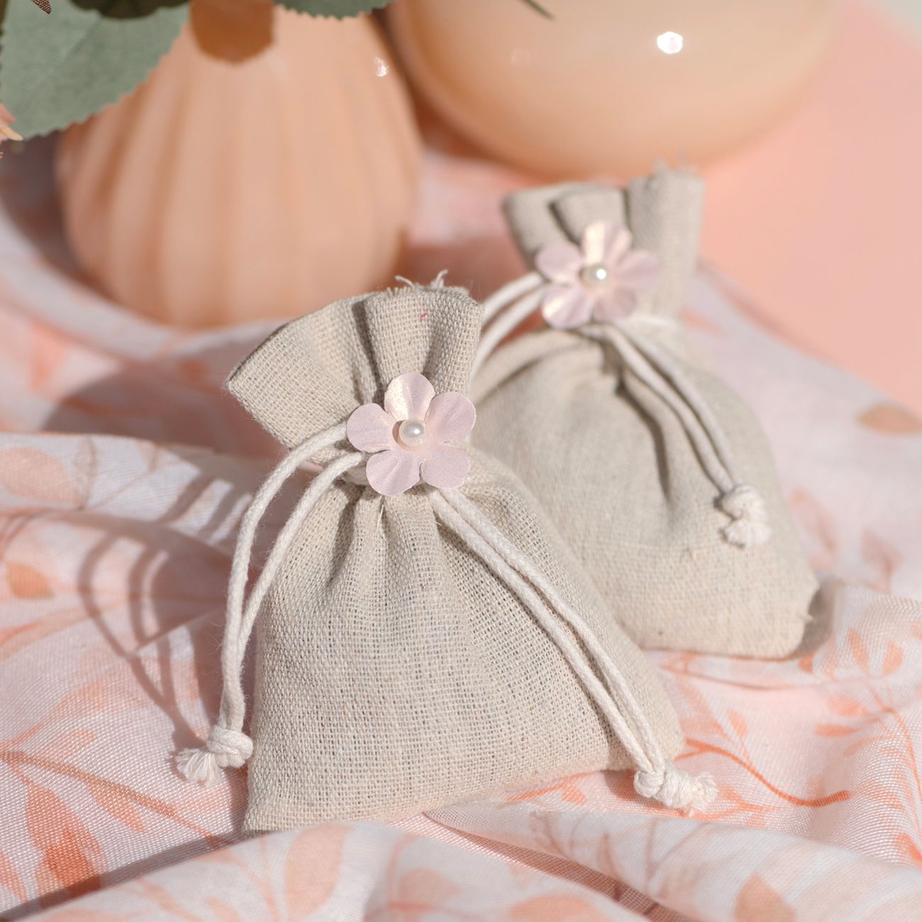 sma-blommor-peach-107189-3