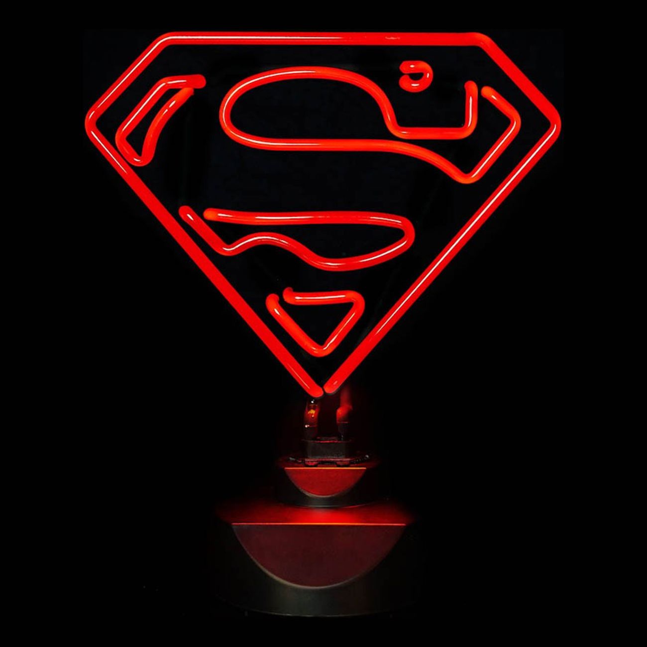superman-neonlampa-1
