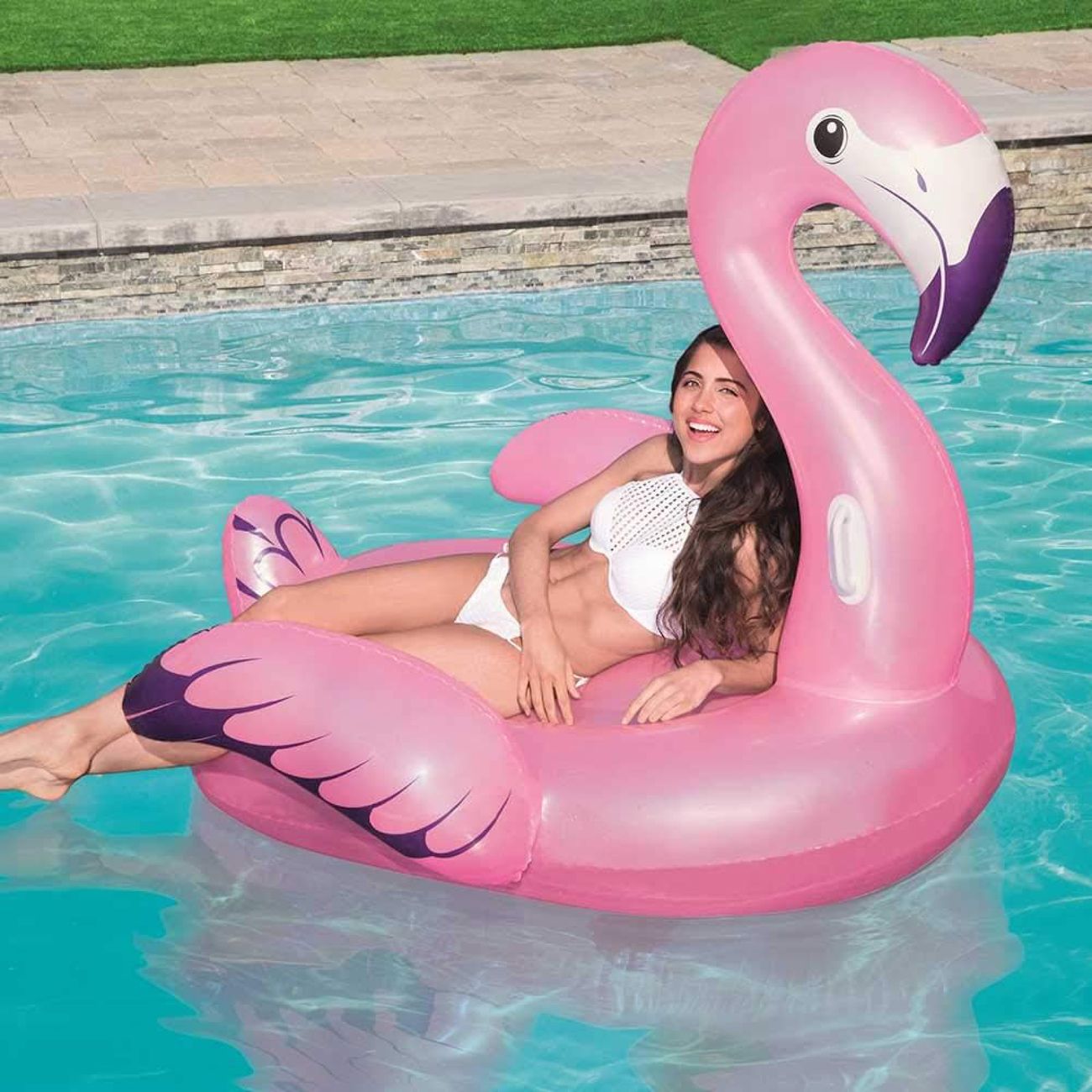 uppblasbar-flamingo-badmadrass-107655-4