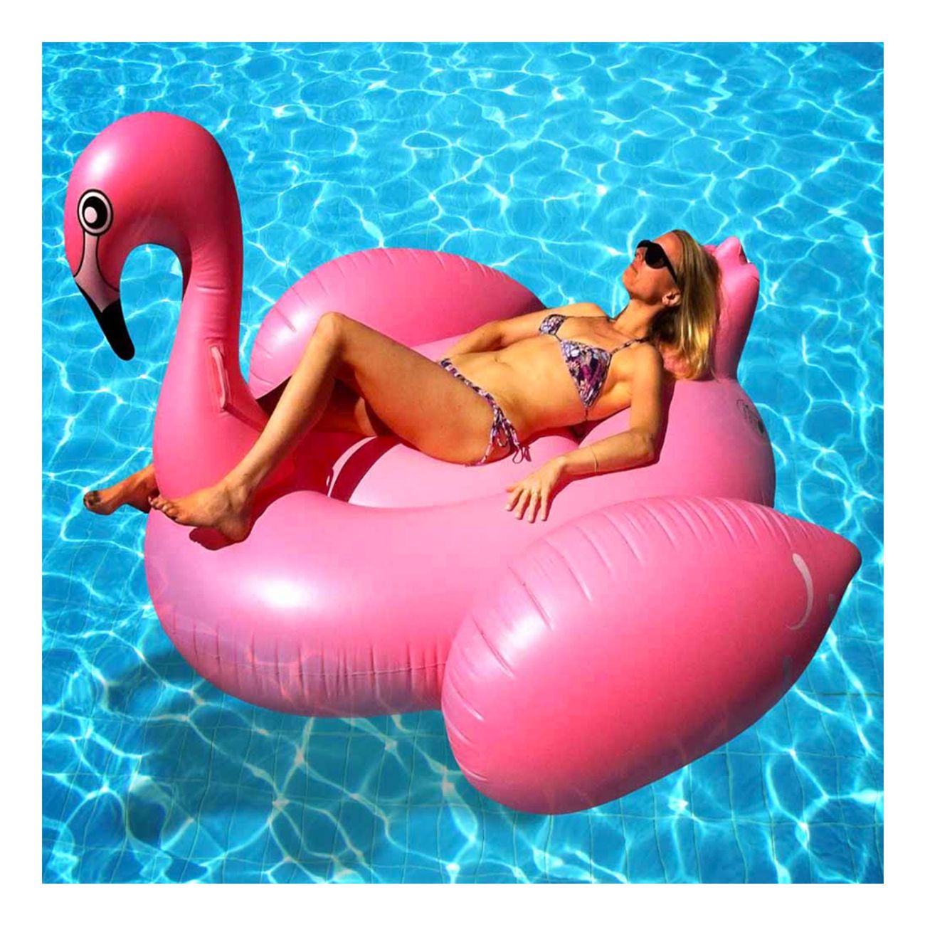 uppblasbar-flamingo-badring-2