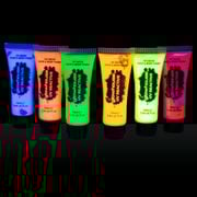 ansiktsfarg-uv-reactive-neon-87434-2