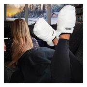 hot-feet-deluxe-1