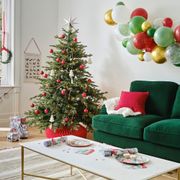 julgranshange-i-filt-polkagrisar-99434-3