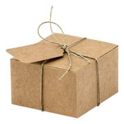 Gaveesker med etiketter natur