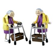 Racing Grannies Mummot