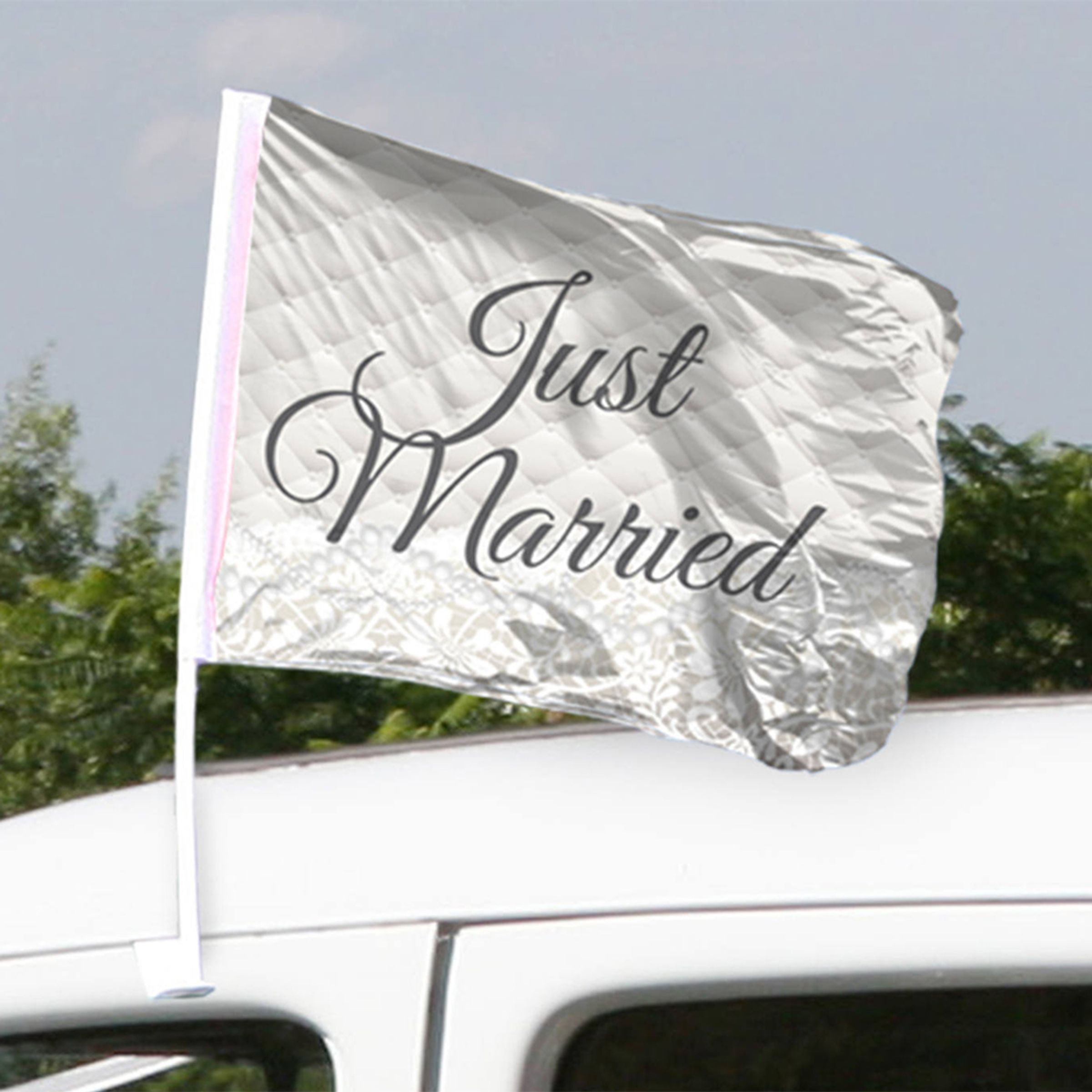 Läs mer om Bilflagga Just Married - 2-pack