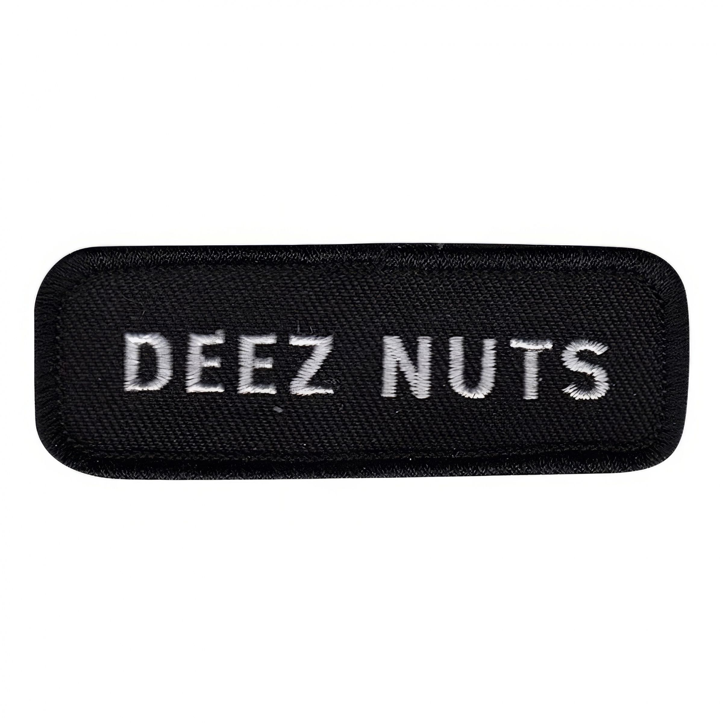 Läs mer om Tygmärke Deez Nuts