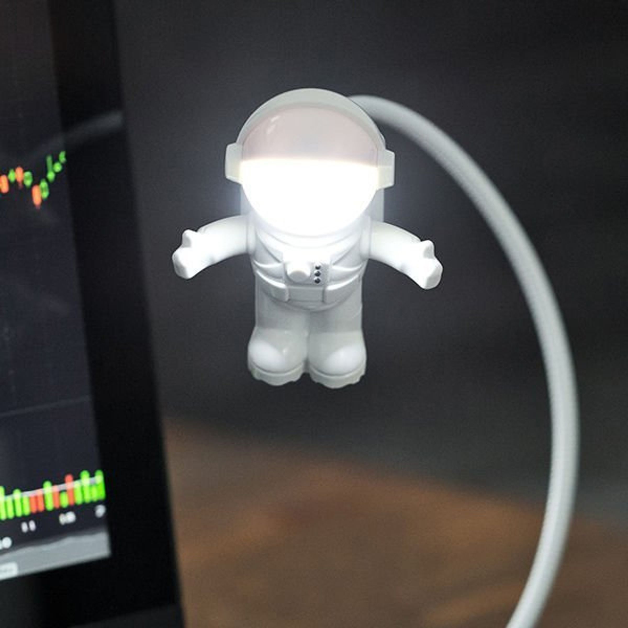Läs mer om USB-Lampa Astronaut