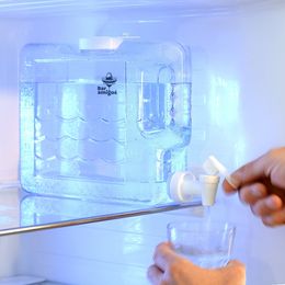 Lysbildefremvisning - Vandtank til Køleskabet