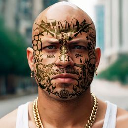 Diaesitys - Thug Life -kasvotatuointi