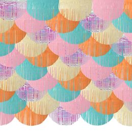 Backdrop Fringe Pastell